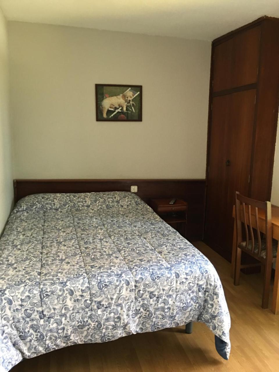 Hostal Hilton Burgos Bagian luar foto